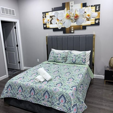 The Palm Suite Lehigh Acres Eksteriør billede